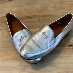 Coach Womens Hallie Metallic Loafer